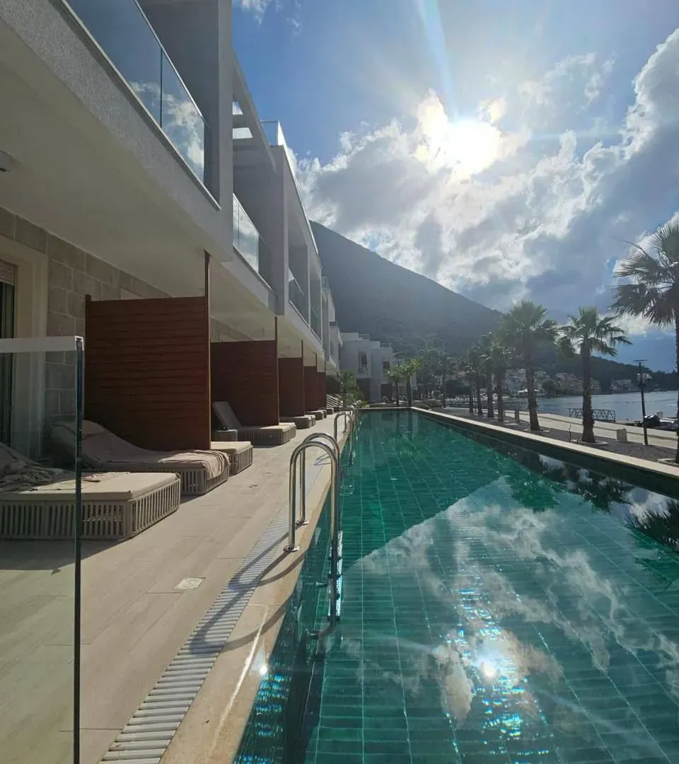 Prodaja, kuća, 200m², Centar, Kotor