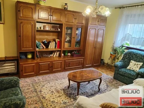 Sale, two bedroom apartment, 67m², Novo naselje, Novi Sad - image 2