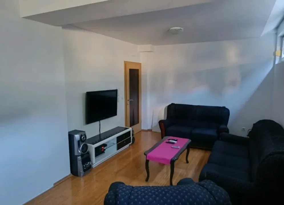 Prodaja, jednosoban stan, 46m², Tološi, Podgorica