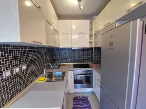 Sale, two bedroom apartment, 54m², Budva, Crna Gora - image 3