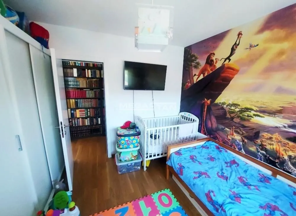 Sale, two bedroom apartment, 75m², Dušanovac, Voždovac Sve Podlokacije