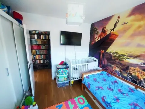 Sale, two bedroom apartment, 75m², Dušanovac, Voždovac Sve Podlokacije - image 11