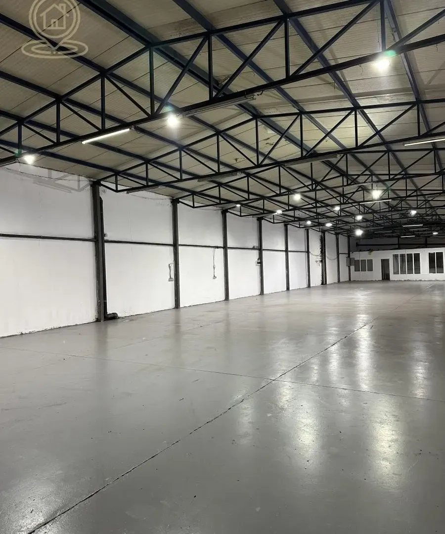 Rent, office space, 620m², Crveni Krst, Niš