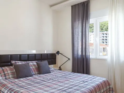 Sale, three bedroom apartment, 85m², Budva, Crna Gora - image 14