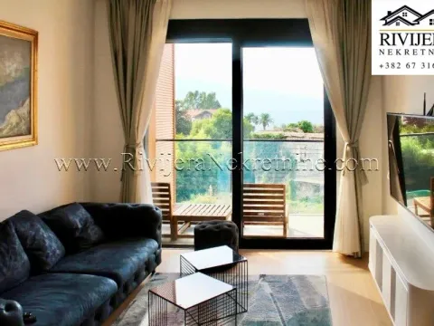 Prodaja, jednosoban stan, 56m², Donja Lastva, Tivat