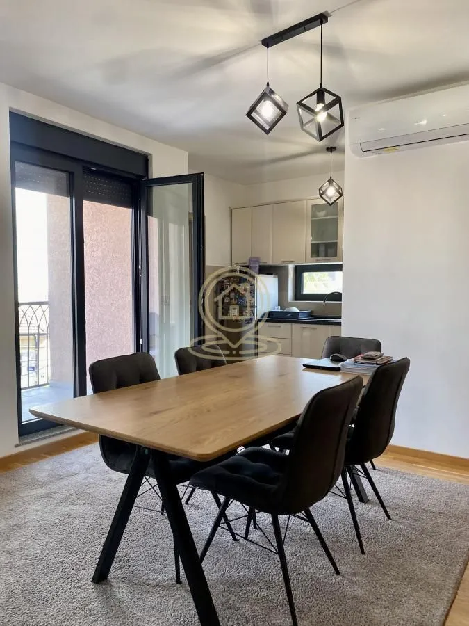 Rent, four bedroom apartment, 100m², Medijana, Niš