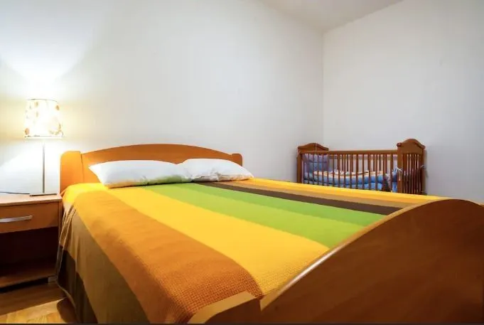 Sale, two bedroom apartment, 90m², Petrovac, Budva