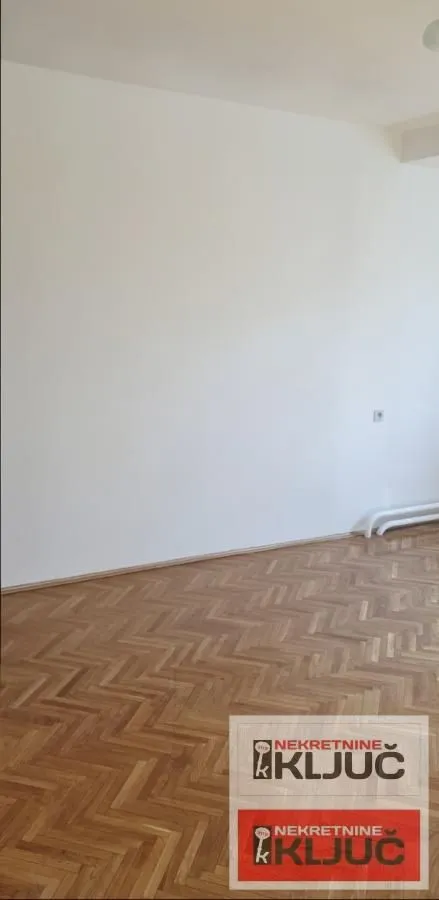 Izdavanje, jednosoban stan, 50m², Bulevar Oslobodjenja, Novi Sad Sve Podlokacije