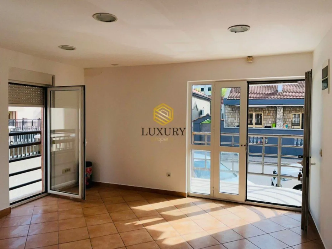 Rent, office space, 45m², Stari Aerodrom, Podgorica