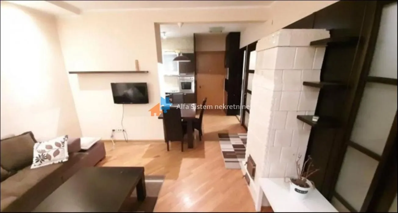 Izdavanje, dvosoban stan, 45m², Kalenić Pijaca, Vračar Sve Podlokacije