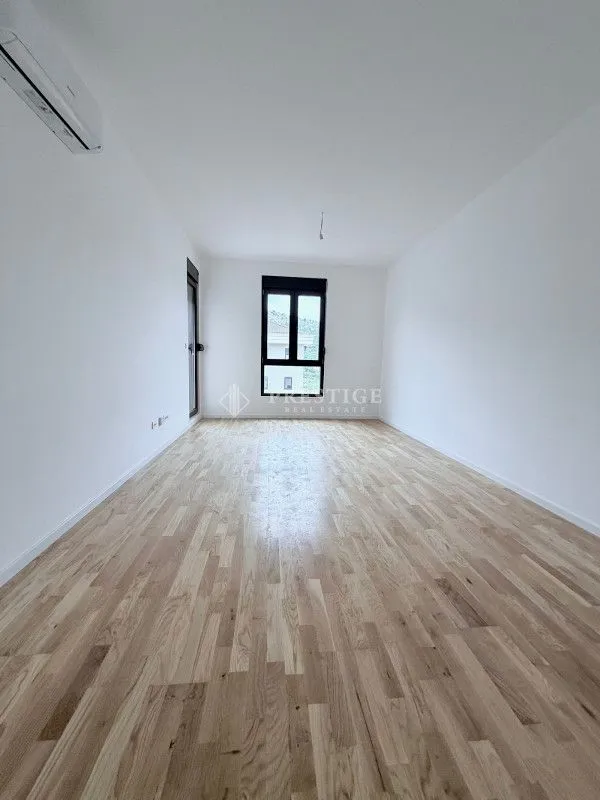 Prodaja, jednosoban stan, 45m², Tološi, Podgorica
