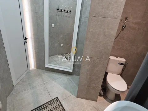 Rent, office space, 40m², Stari Aerodrom, Podgorica - image 5