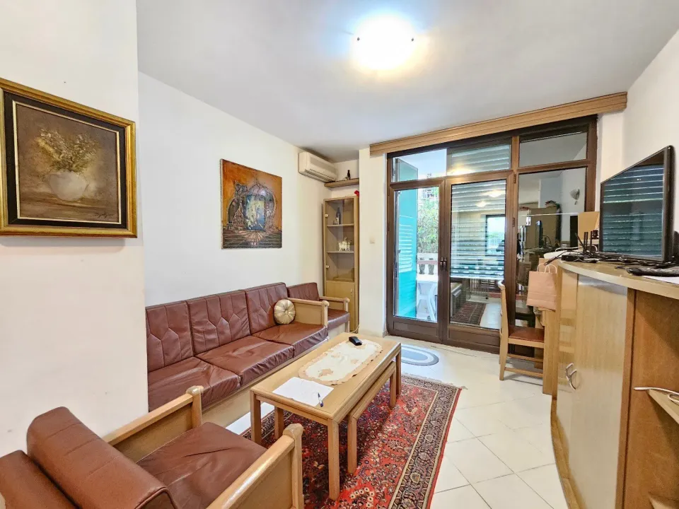 Rent, two bedroom apartment, 57m², Budva, Crna Gora