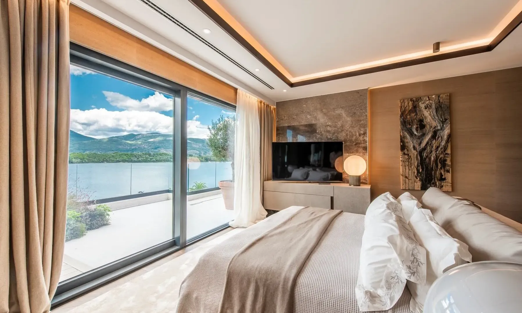 Sale, four bedroom apartment, 500m², Đuraševići, Tivat