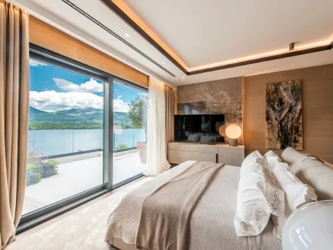 Prodaja, četvorosoban stan, 500m², Đuraševići, Tivat - image 32