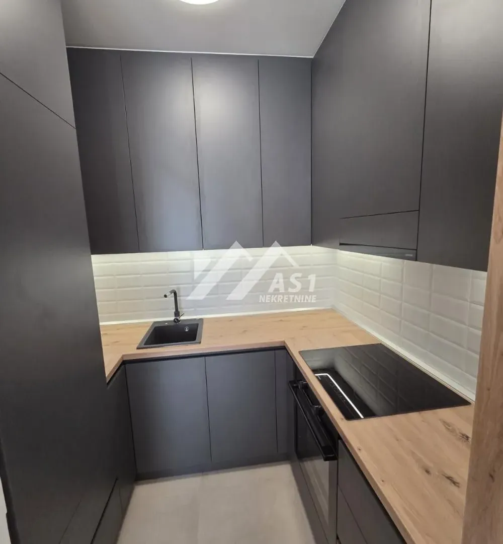Izdavanje, dvosoban stan, 47m², Podbara, Novi Sad Sve Podlokacije