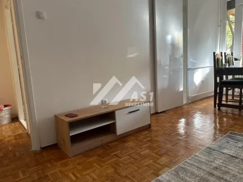 Izdavanje, dvosoban stan, 50m², Liman 4, Novi Sad Sve Podlokacije - image 3