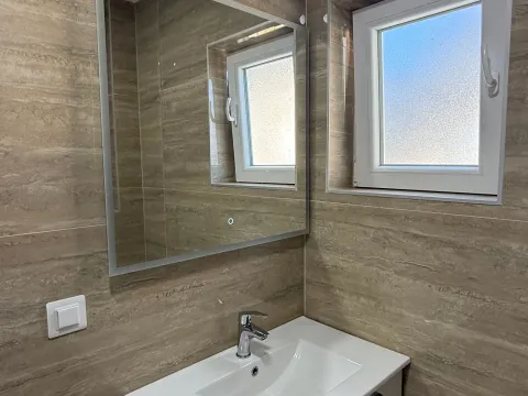 Rent, one bedroom apartment, 60m², Bjeliši, Bar - image 11