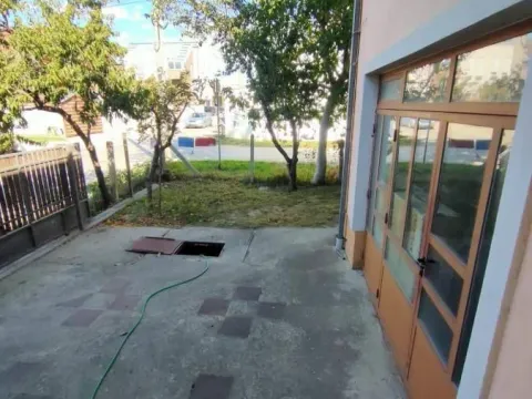 Prodaja, kuća, 315m², Adice, Novi Sad Sve Podlokacije - image 27