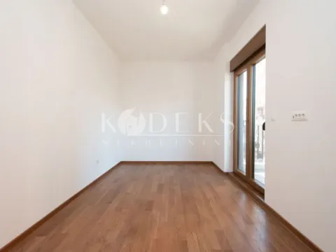 Rent, three bedroom apartment, 81m², Vezirov Most, Podgorica - image 7