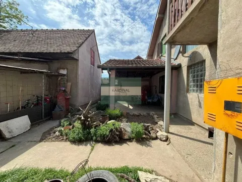 Prodaja, kuća, 190m², Sremska Mitrovica, Srbija - image 2