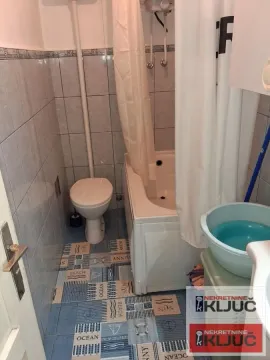 Prodaja, dvosoban stan, 58m², Centar, Novi Sad - image 5