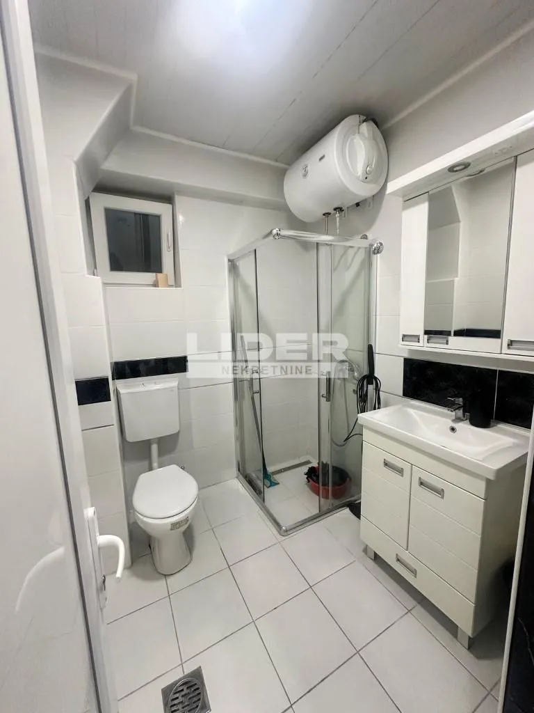 Sale, two bedroom apartment, 50m², Skadarlija, Beograd