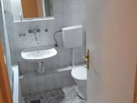 Prodaja, trosoban stan, 79m², Novi Beograd Blok 22, Novi Beograd Sve Podlokacije - image 13