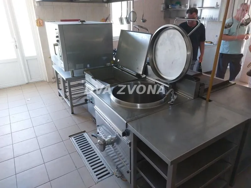 Prodaja, ugostiteljski objekat, 478m², Perlez, Zrenjanin