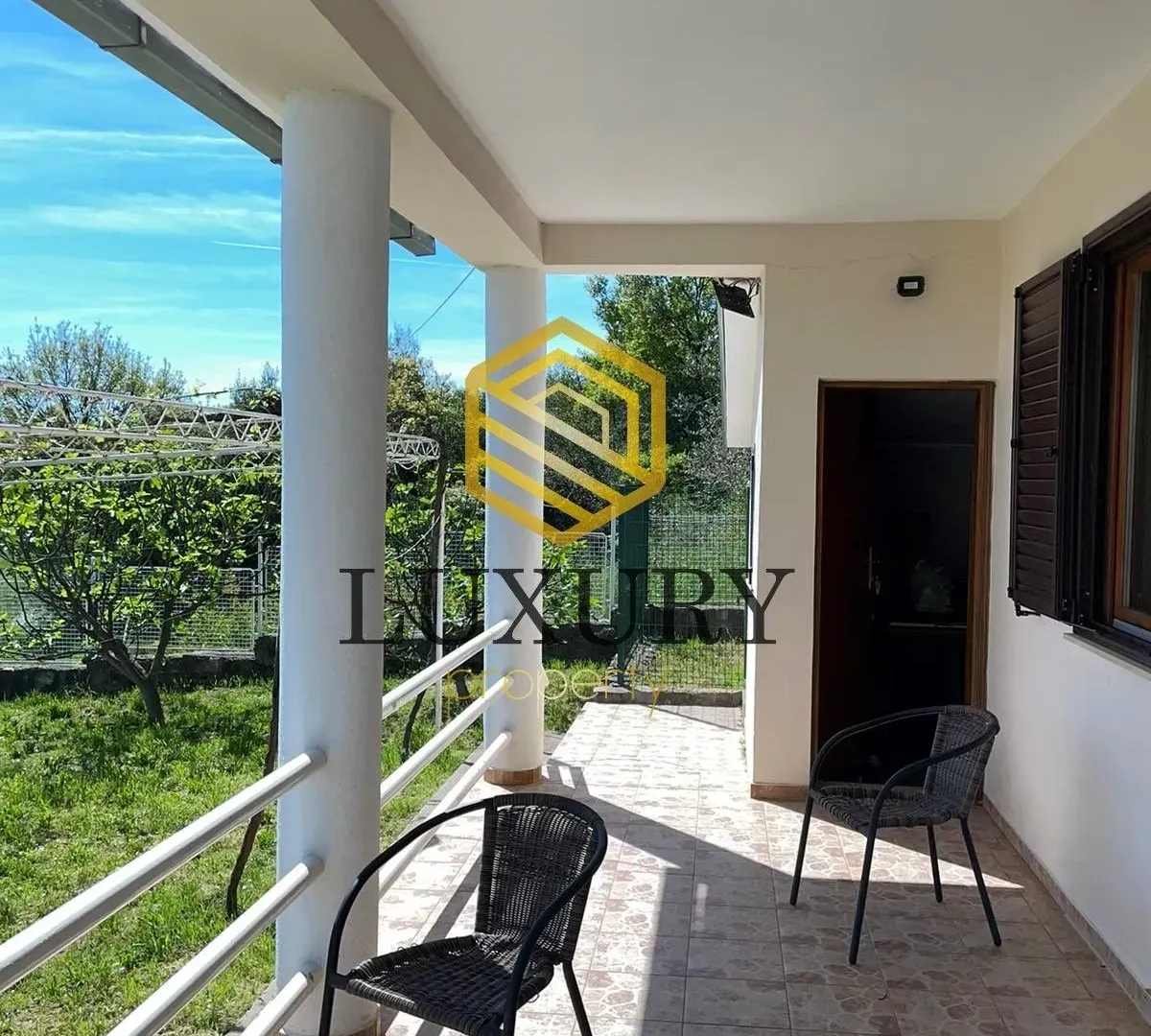 Rent, house, 100m², Tološi, Podgorica