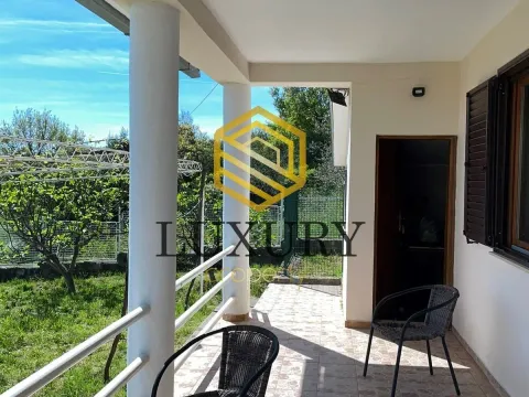 Rent, house, 100m², Tološi, Podgorica - image 3