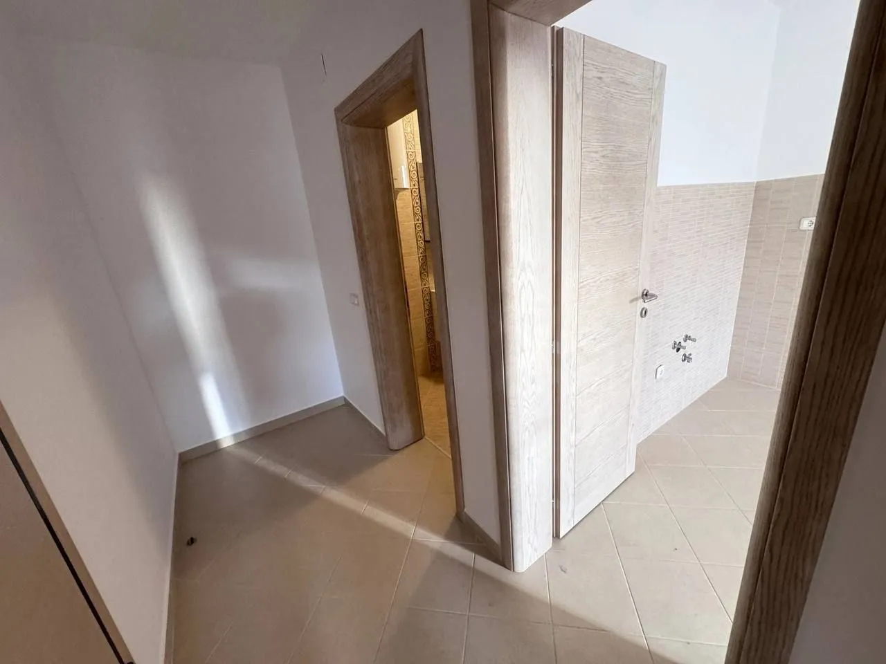 Prodaja, jednosoban stan, 52m², Bečići, Budva