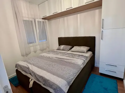 Rent, two bedroom apartment, 54m², City Kvart, Podgorica - image 6