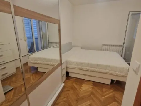 Prodaja, dvosoban stan, 76m², Centar, Bar - image 7