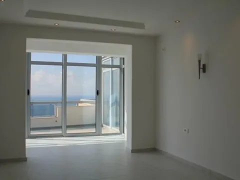 Sale, four bedroom apartment, 170m², Dobra Voda, Budva - image 9