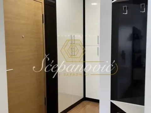 Izdavanje, dvosoban stan, 56m², Centar, Novi Sad - image 8