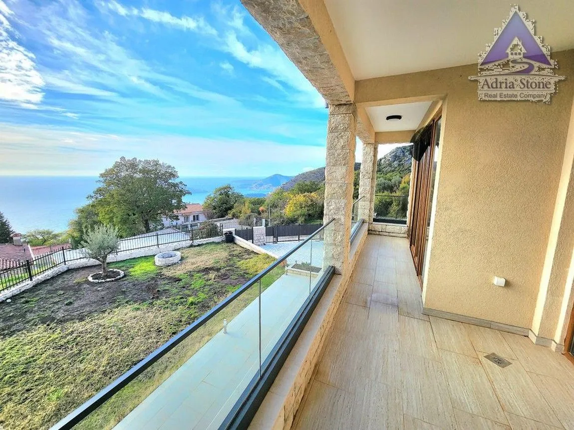 Sale, house, 199m², Kuljače, Budva