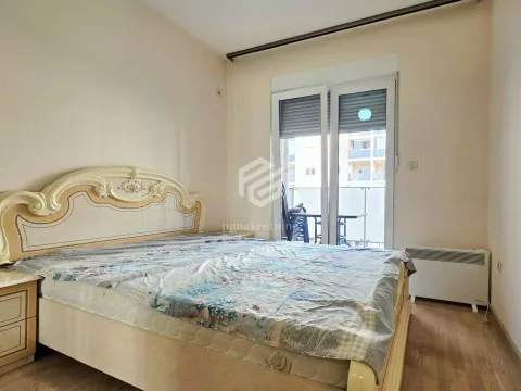 Izdavanje, jednosoban stan, 47m², City Kvart, Podgorica - image 7
