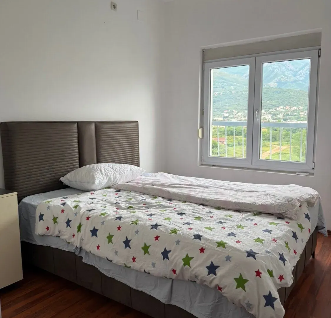 Rent, two bedroom apartment, 65m², Centar, Bar