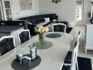 Izdavanje, dvosoban stan, 100m², Šušanj, Bar - image 4