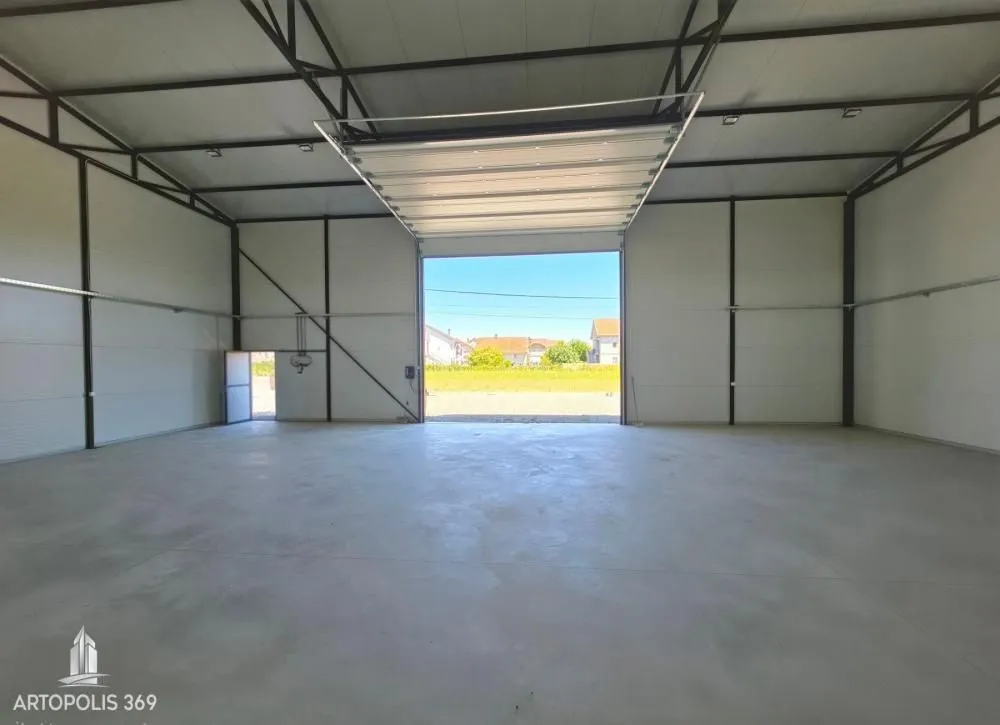 Rent, office space, 205m², Batajnica, Beograd
