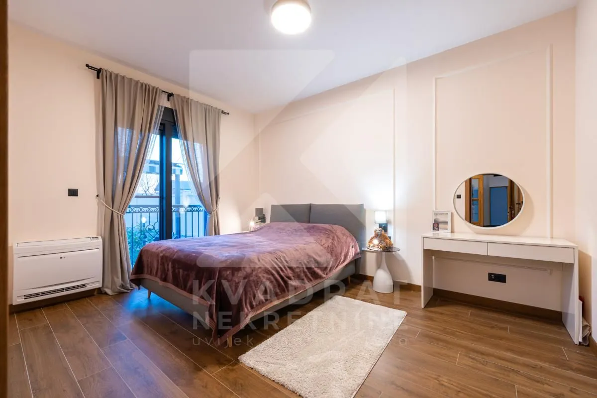 Prodaja, kuća, 166m², Tološi, Podgorica