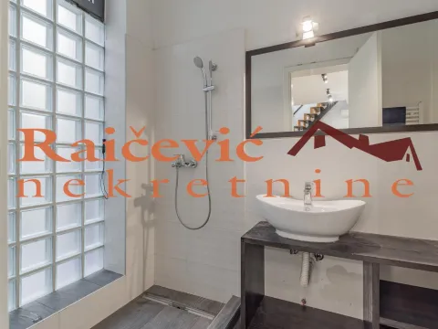 Prodaja, kuća, 204m², Stari Grad, Beograd - image 9