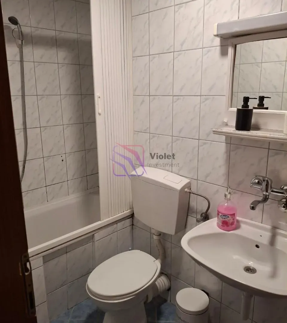 Izdavanje, jednosoban stan, 73m², Stari Aerodrom, Podgorica