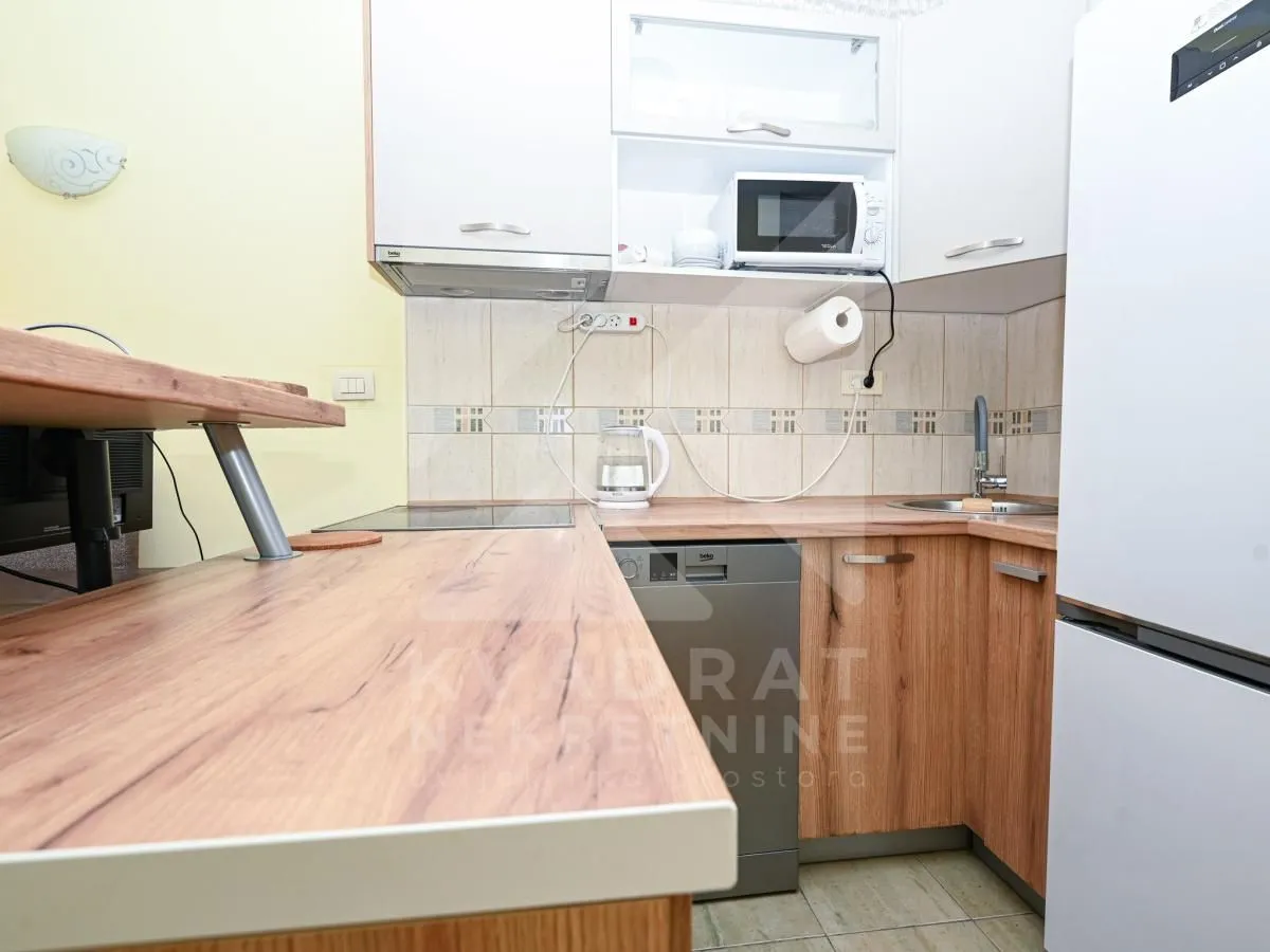Prodaja, jednosoban stan, 46m², Momišići, Podgorica
