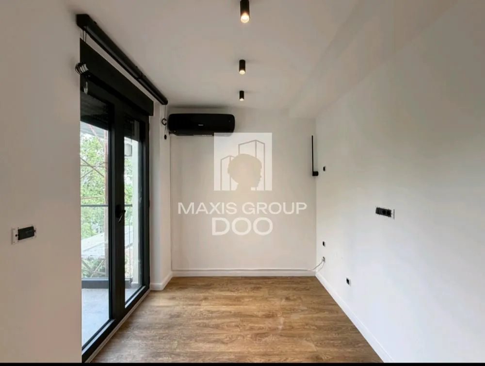 Rent, office space, 563m², Savski Venac, Beograd