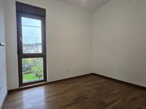 Rent, apartment, 90m², Vezirov Most, Podgorica - image 13