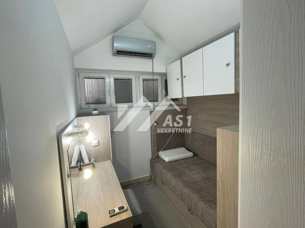Izdavanje, jednosoban stan, 34m², Novi Sad Sve Podlokacije, Novi Sad