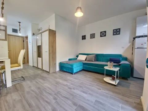 Rent, studio apartment, 30m², Budva, Crna Gora - image 6