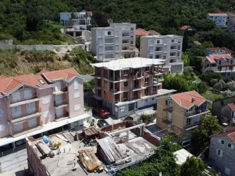 Prodaja, trosoban stan, 104m², Tivat, Crna Gora - image 7